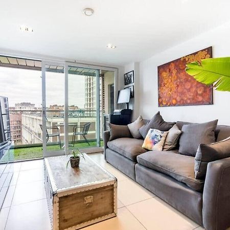1 Bedroom Penthouse Flat In East Λονδίνο Εξωτερικό φωτογραφία